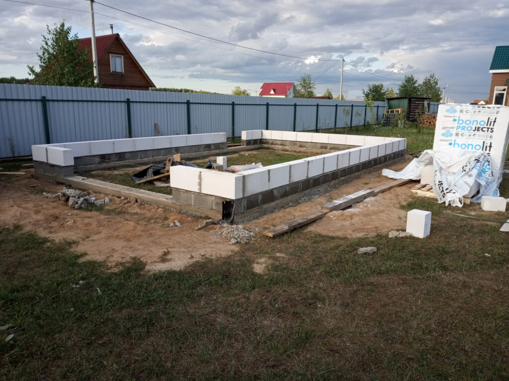 Фундамент под гараж из газобетона